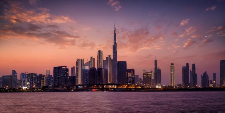 Dubai records 2